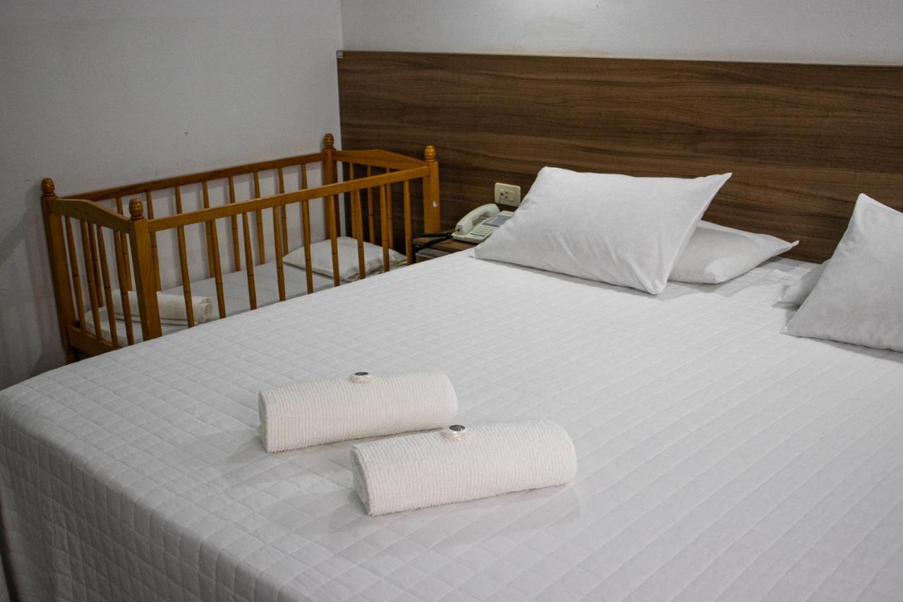 Das Heim Hotel 亚松森 外观 照片