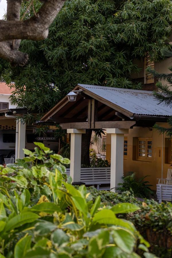 Das Heim Hotel 亚松森 外观 照片