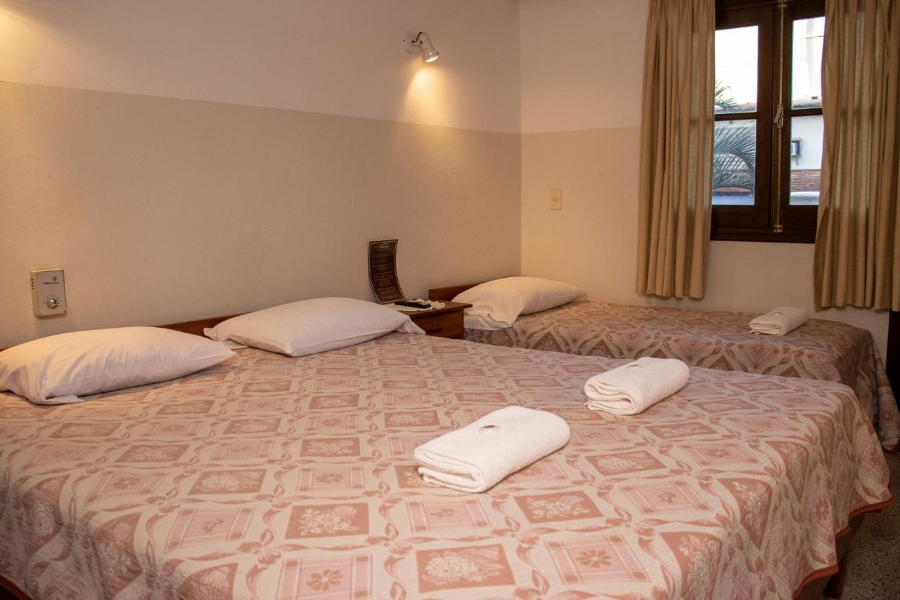Das Heim Hotel 亚松森 外观 照片